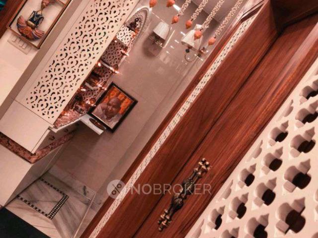 Flat for sale in West Delhi, Deri