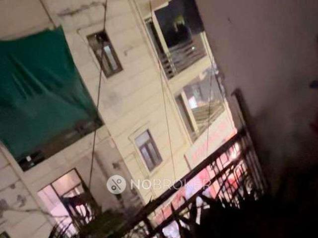 Flat for sale in South Delhi, Deri