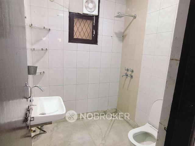 Flat for sale in South Delhi, Deri