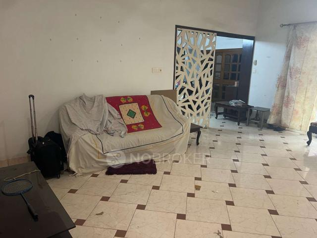Flat for sale in Kalkaji, Delhi