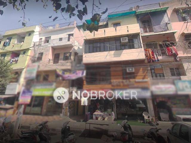 Flat for rent in West Delhi, Deri