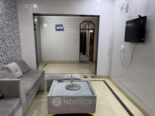 Flat for rent in North Delhi, Deri