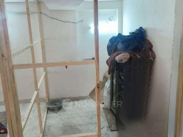 Flat for sale in Deri
