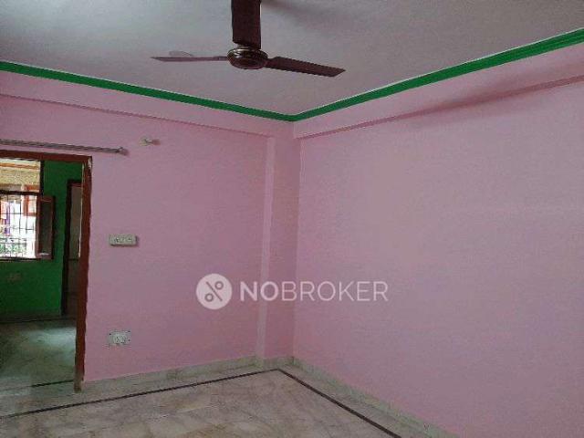 Flat for sale in South West Delhi, Deri
