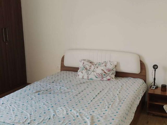 Flat for rent in Hariana