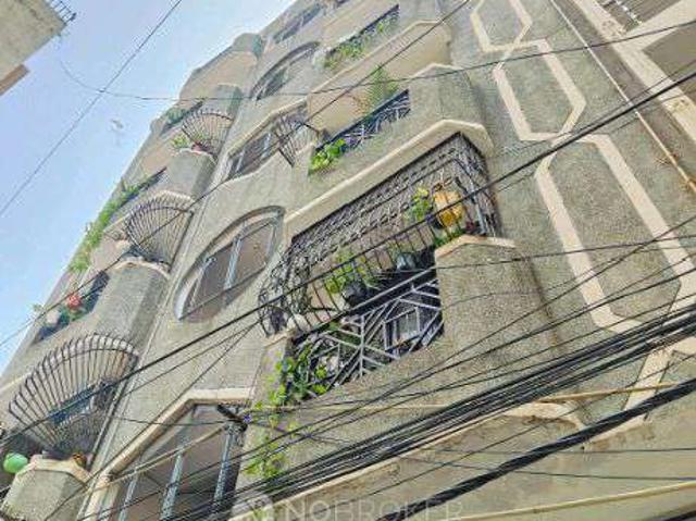 Flat for sale in Zakir Bagh, Delhi
