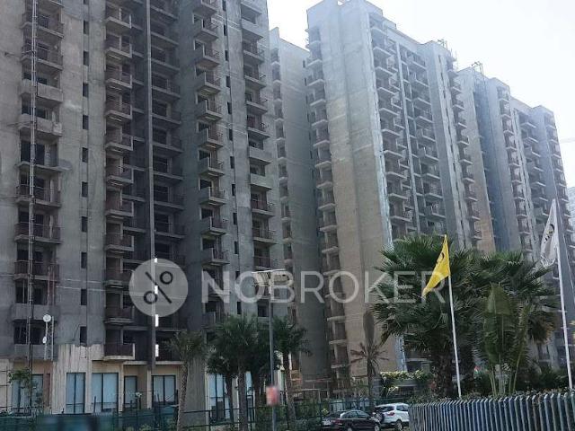 Flat for sale in Gari Samastpur, Noida