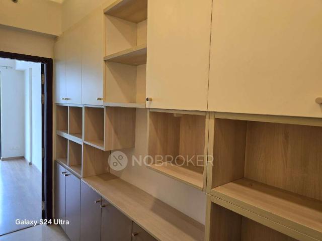 Flat for rent in Hariana