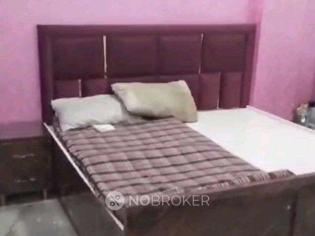 Flat for sale in North West Delhi, Delhi