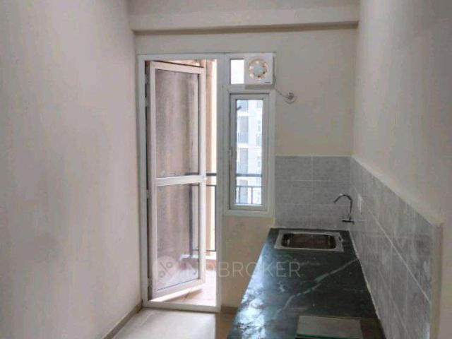 Flat for rent in Hariana