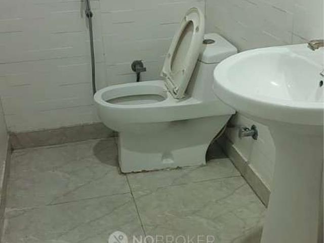 Flat for sale in South Delhi, Deri
