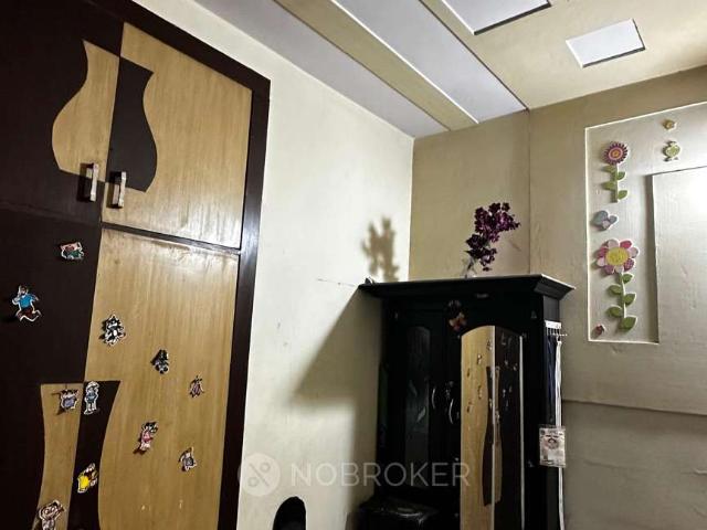 Flat for sale in West Delhi, Deri