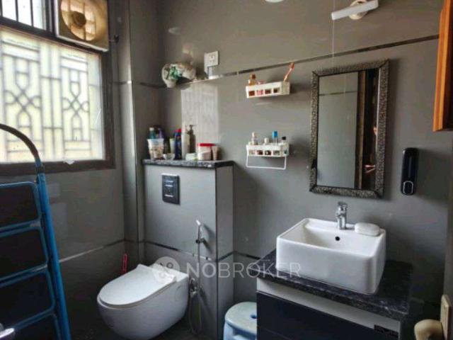 Flat for sale in South Delhi, Deri