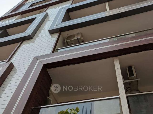 Flat for rent in Ghaziabad