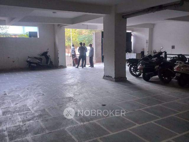 Flat for rent in South Delhi, Deri