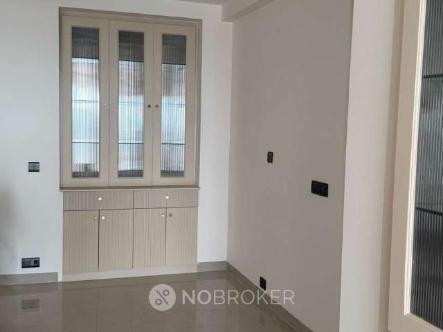 Flat for rent in Hariana