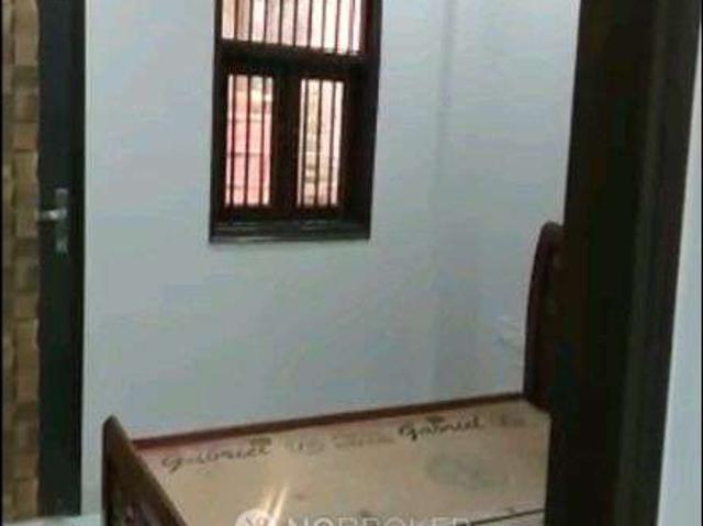 Flat for rent in West Delhi, Deri