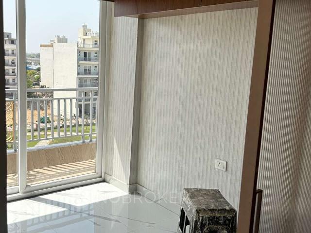 Flat for rent in Hariana