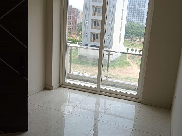 Flat for rent in Hariana