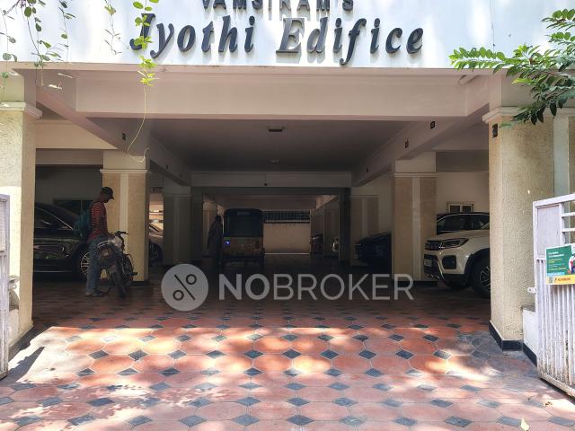 Flat for sale in Banjara Hills, Hyderabad