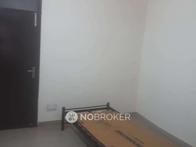 Flat for rent in South Delhi, Deri