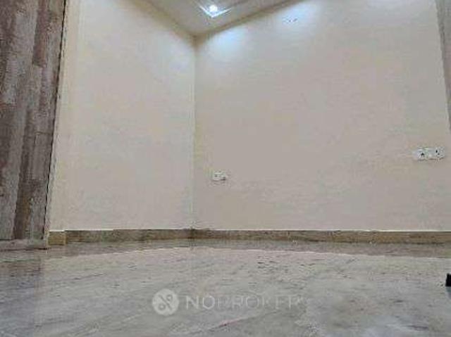 Flat for sale in Sarai Rohilla, Delhi