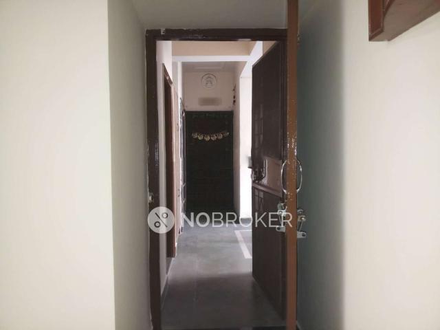 Flat for rent in Sector 62, Noida