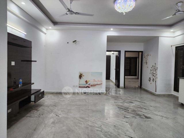 Flat for rent in Deri