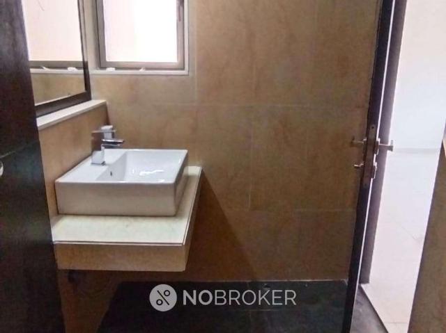 Flat for sale in Lodha Splendora, Thane