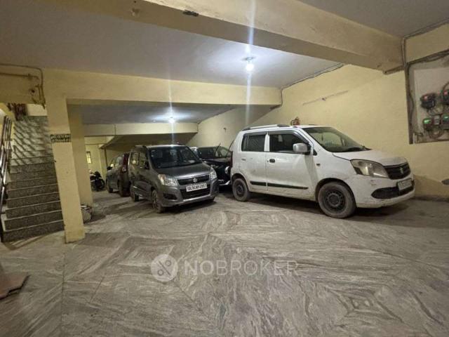 Flat for sale in West Delhi, Deri
