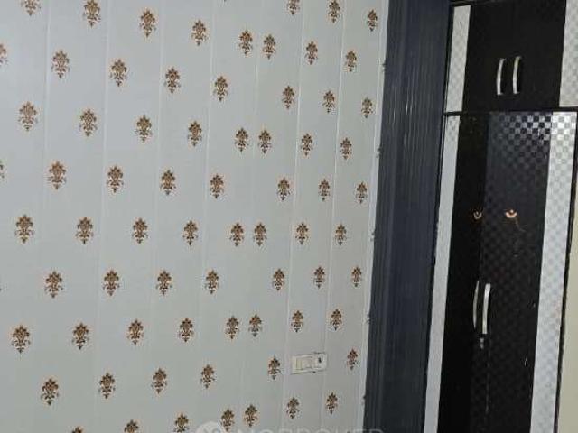 Flat for rent in West Delhi, Deri