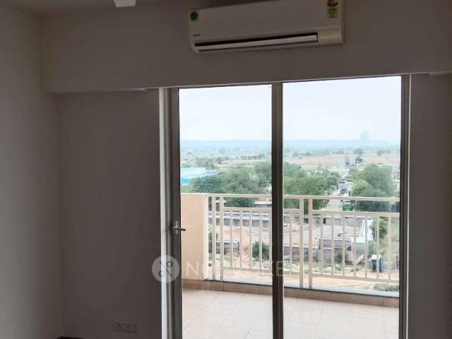 Flat for rent in Hariana