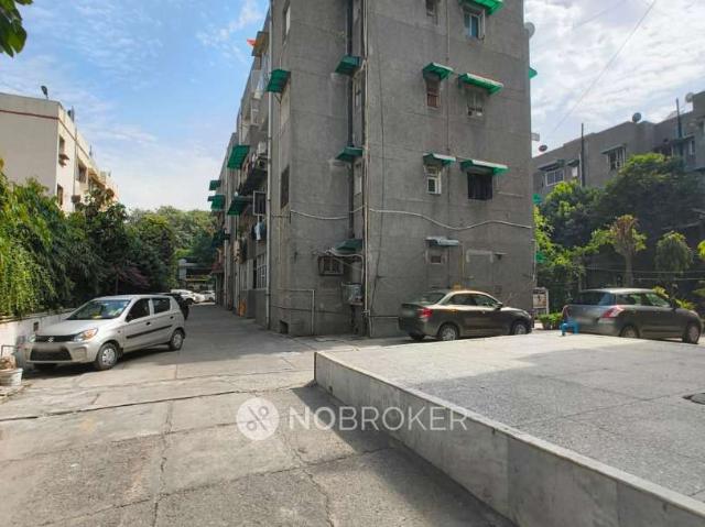 Flat for rent in West Delhi, Deri