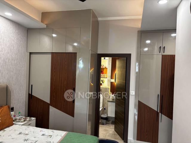 Flat for rent in MAHAGUN MODERNE, Noida
