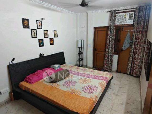 Flat for rent in South Delhi, Deri