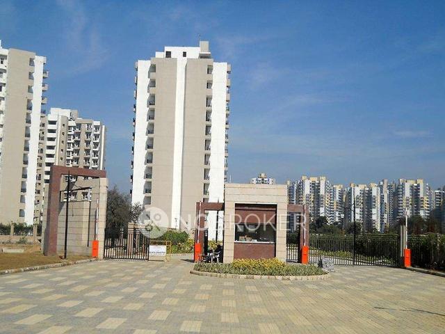 Flat for rent in Hariana