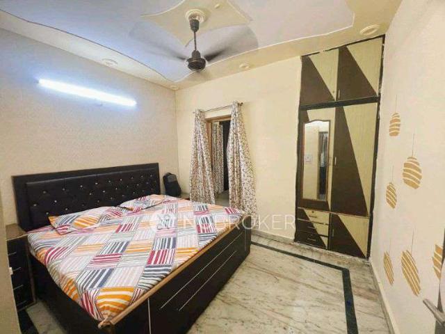 Flat for rent in North West Delhi, Deri