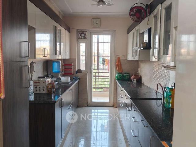 Flat for rent in Hariana