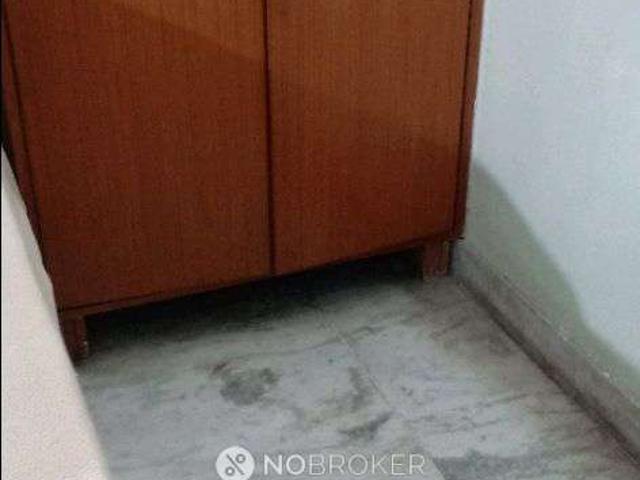 Flat for sale in South Delhi, Deri