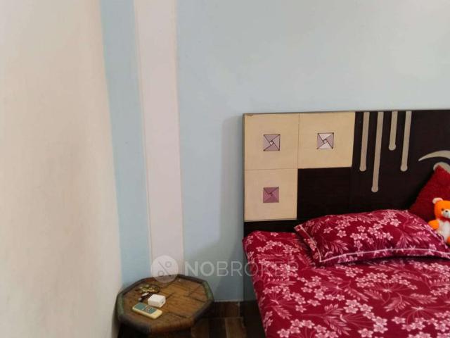Flat for sale in South West Delhi, Deri