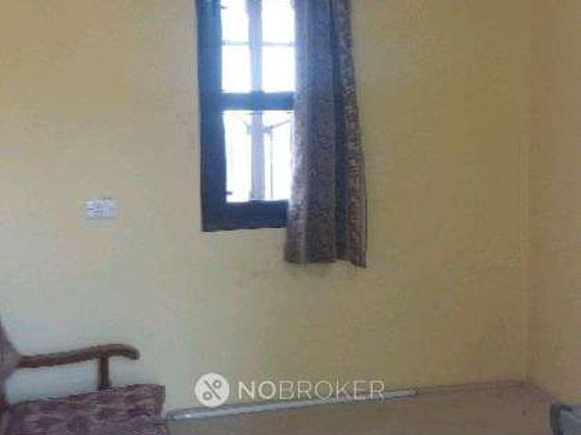 Flat for rent in East Delhi, Deri