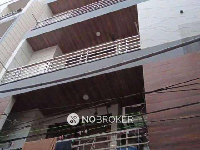 Flat for rent in West Delhi, Deri