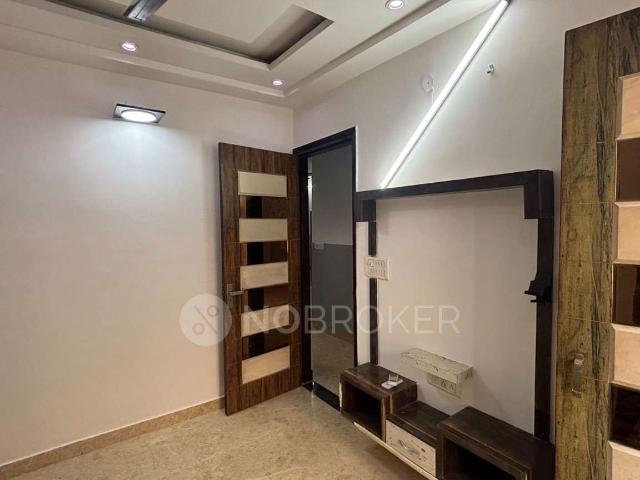 Flat for rent in West Delhi, Deri