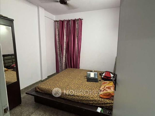 Flat for rent in Deri