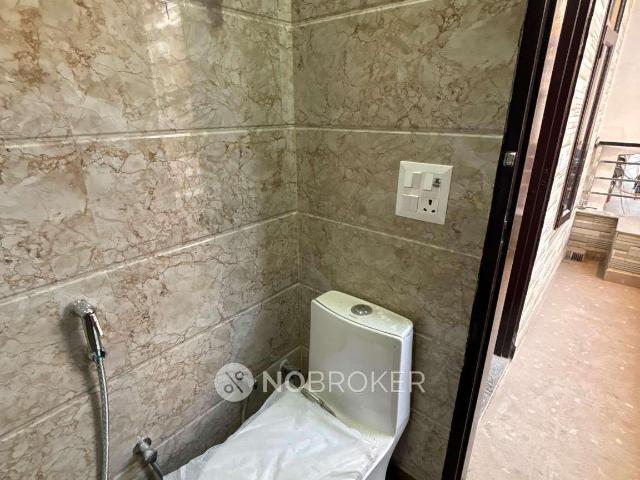 Flat for sale in Nangloi, Delhi