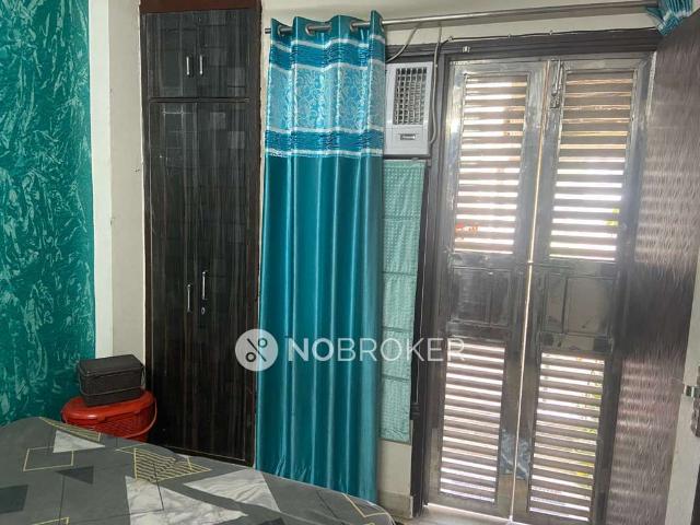 Flat for sale in Central Delhi, Deri