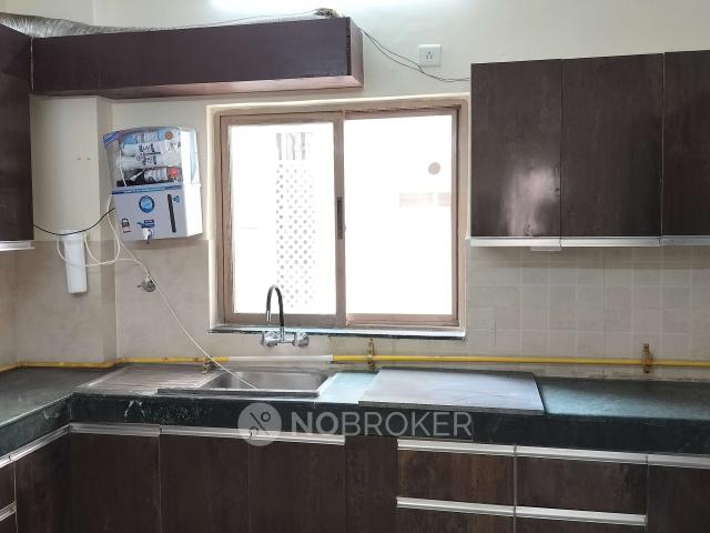Flat for rent in Hariana