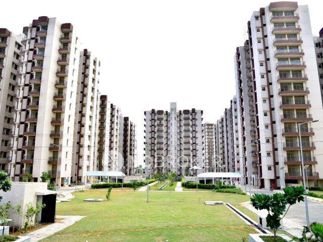 Flat for rent in Hariana