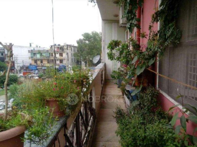 Flat for sale in Central Delhi, Deri