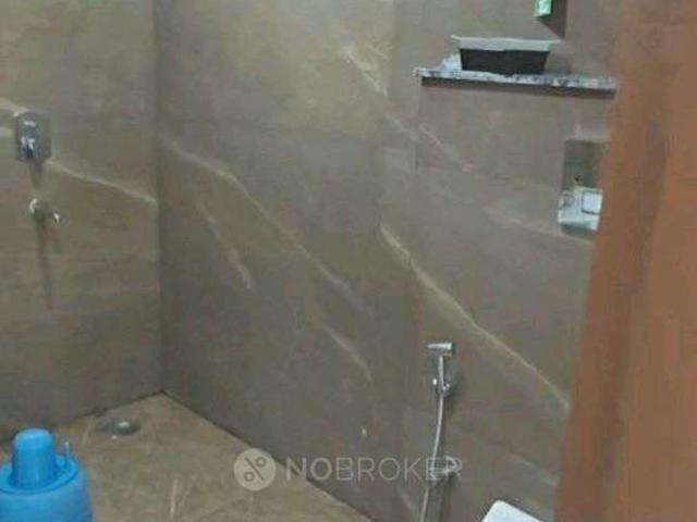 Flat for rent in South Delhi, Deri